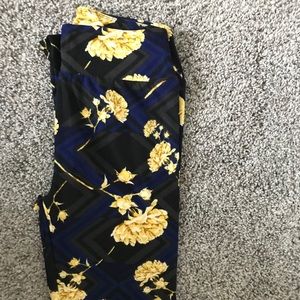 LulaRoe Leggings